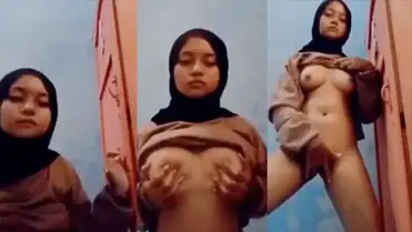 Hijab SMP Toket Bulat Colmek Pamer Dada Hot